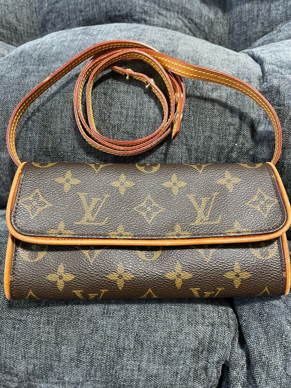 Louis Vuitton Monogram Canvas Crossbody with Vachetta Trim